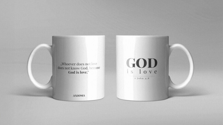 „God is love” kerámia bögre